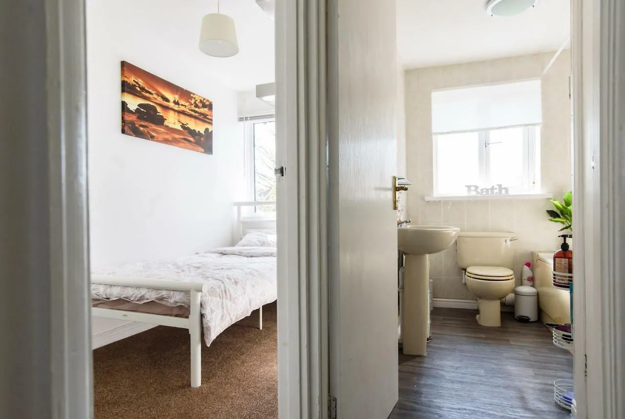 City Garden Apartments Cardiff