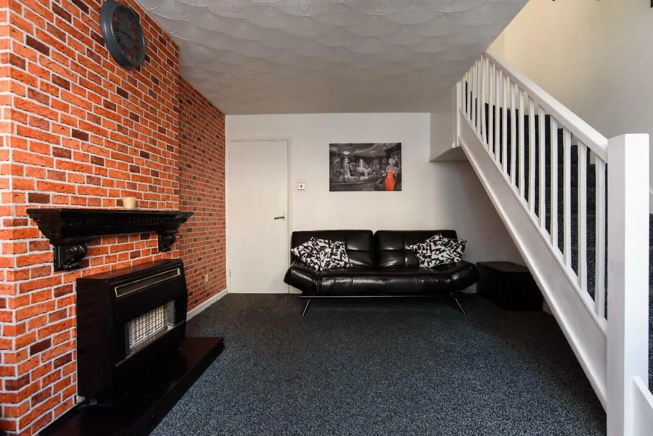 City Garden Apartments Cardiff